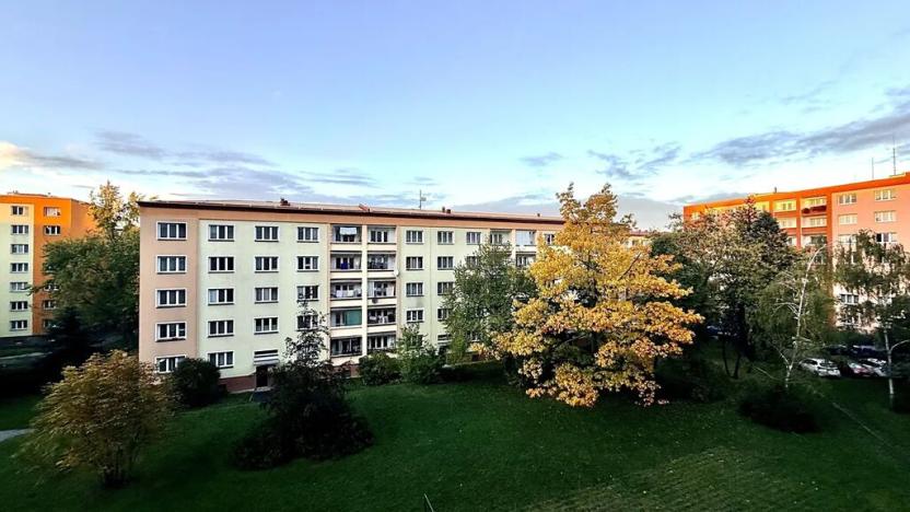 Prodej bytu 2+1, Praha - Malešice, Počernická, 55 m2