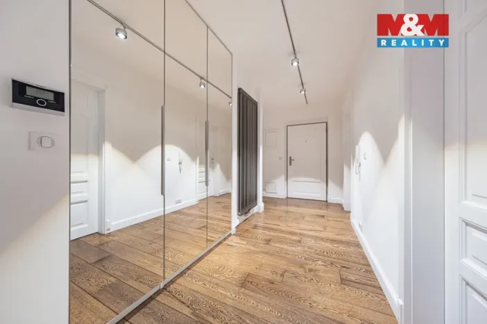 Prodej bytu 5+kk, Praha, Jeseniova, 189 m2