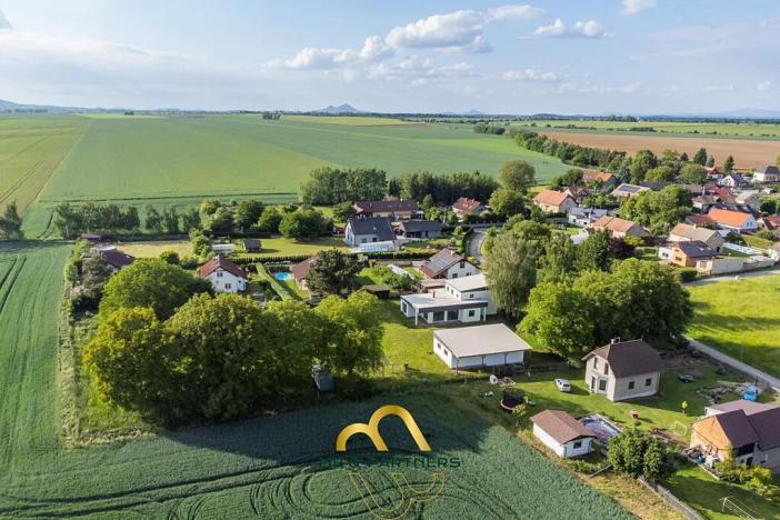 Prodej výrobních prostor, Doubravička, 195 m2