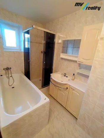 Pronájem bytu 2+1, Milovice, Dukelská, 59 m2