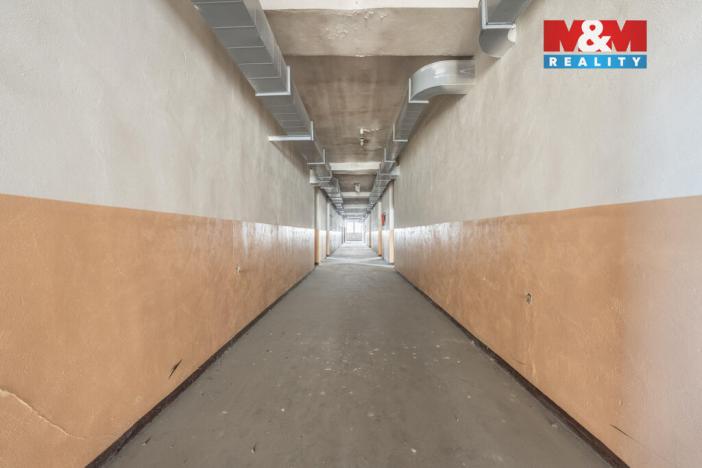 Pronájem skladu, Kladno, Buštěhradská, 18 m2