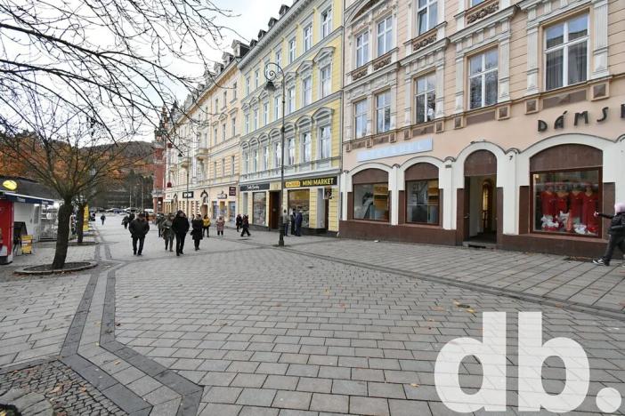 Pronájem obchodního prostoru, Karlovy Vary, T. G. Masaryka, 71 m2