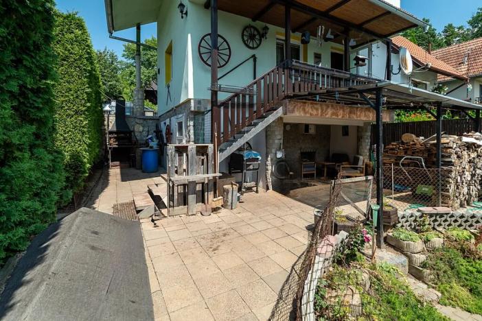 Prodej chaty, Hradčany, 61 m2