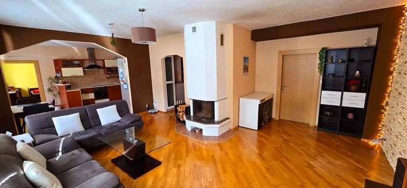 Prodej bytu 3+1, Kadaň, Dvořákova, 118 m2