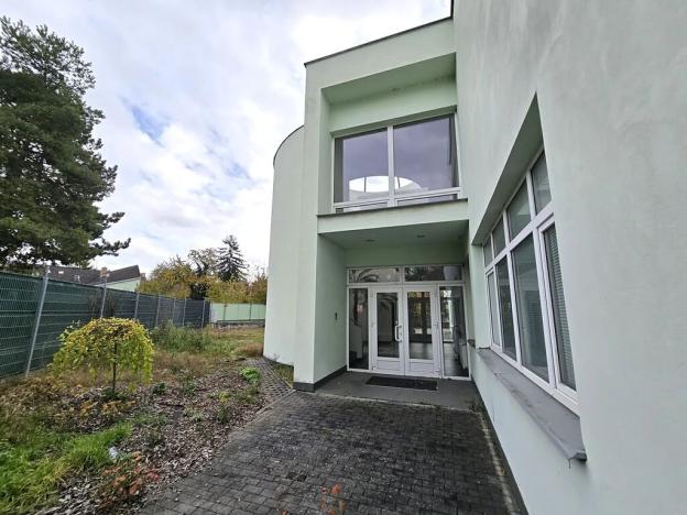 Pronájem výrobních prostor, Brno, Franzova, 785 m2