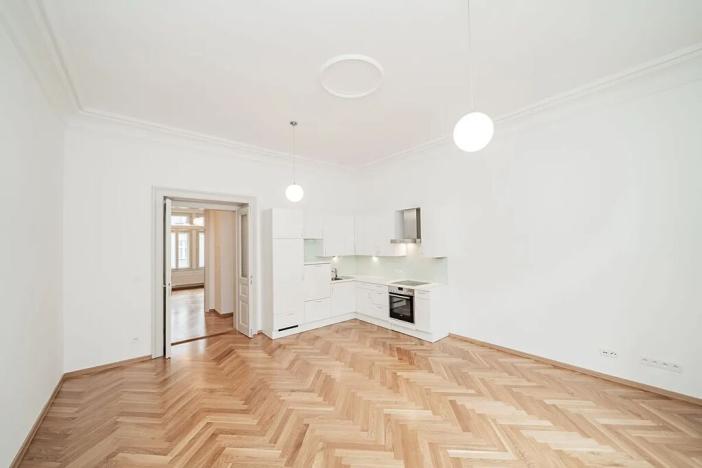 Pronájem bytu 2+kk, Praha - Vinohrady, Balbínova, 60 m2