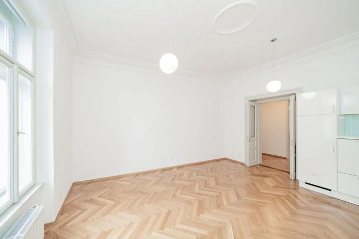Pronájem bytu 2+kk, Praha - Vinohrady, Balbínova, 60 m2