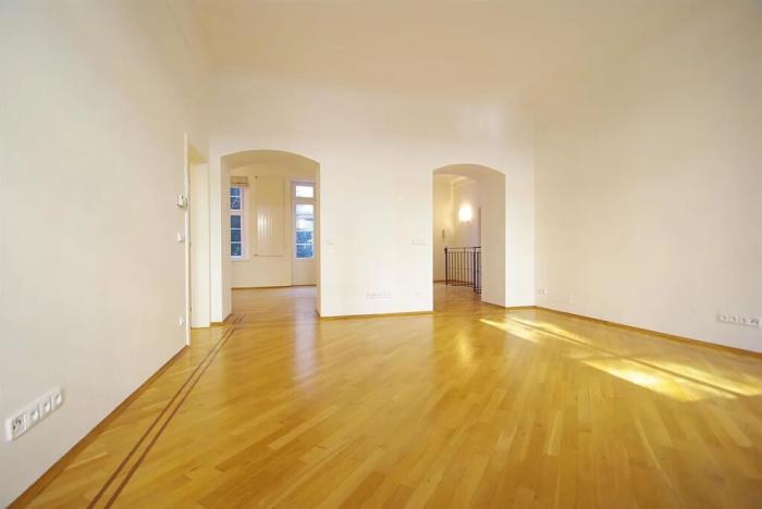 Pronájem bytu 4+1, Praha - Malá Strana, Vlašská, 184 m2