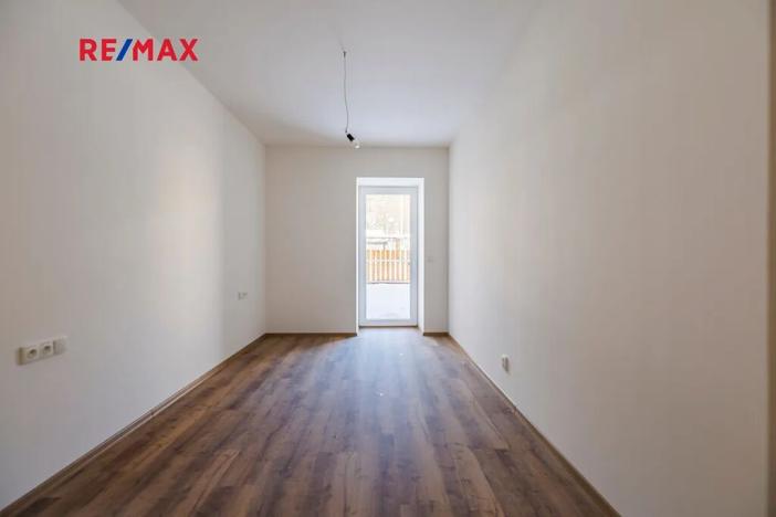 Prodej bytu 2+kk, Svoboda nad Úpou, Nádražní, 56 m2