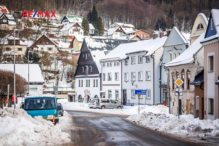 Prodej bytu 2+kk, Svoboda nad Úpou, Nádražní, 36 m2