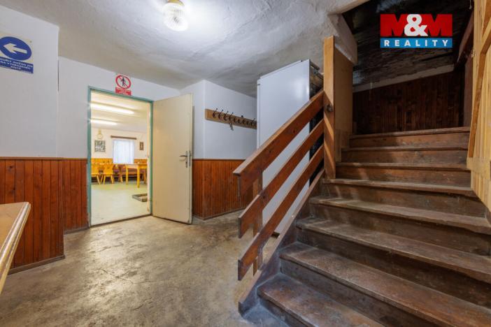 Prodej zemědělské usedlosti, Okrouhlá, 174 m2