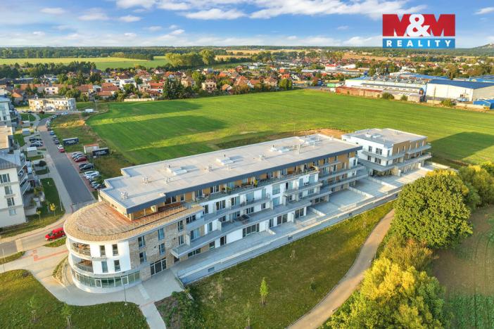 Pronájem bytu 2+kk, Pardubice - Ohrazenice, U Sportovní školy, 54 m2