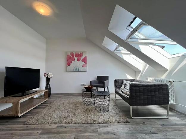 Prodej bytu 3+kk, Praha, Podnádražní, 60 m2