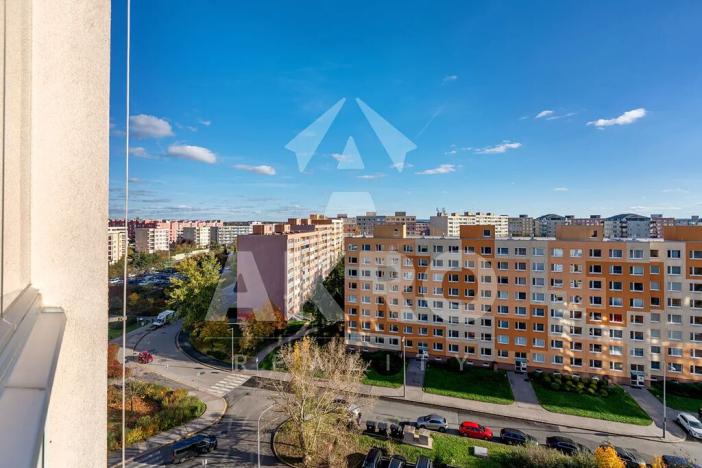 Prodej bytu 2+kk, Praha - Černý Most, Generála Janouška, 45 m2