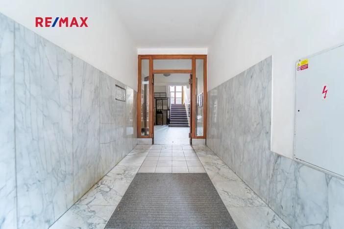 Prodej bytu 2+kk, Praha - Holešovice, Veverkova, 58 m2