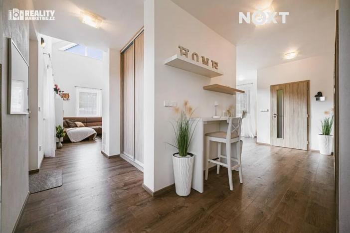 Prodej rodinného domu, Kovalovice, 308 m2