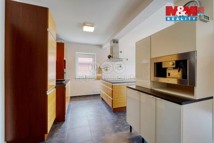 Prodej rodinného domu, Sadov - Lesov, 150 m2