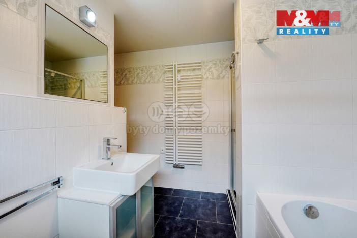 Prodej rodinného domu, Sadov - Lesov, 150 m2