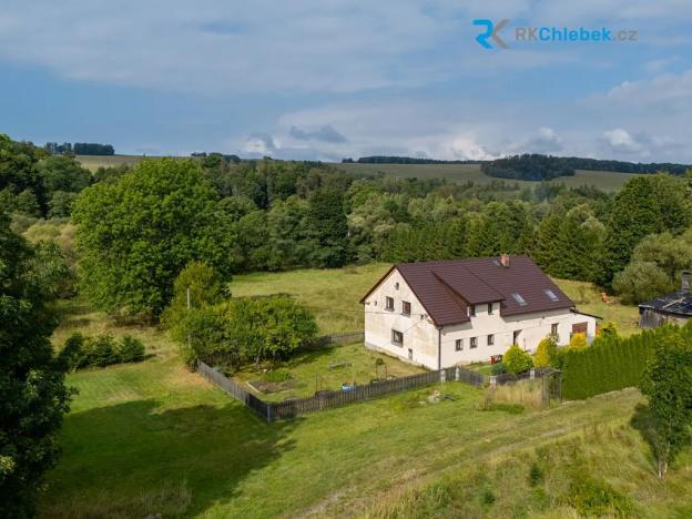 Prodej rodinného domu, Lomnice, 180 m2