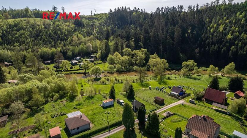 Prodej pozemku, Vlastějovice, 2100 m2