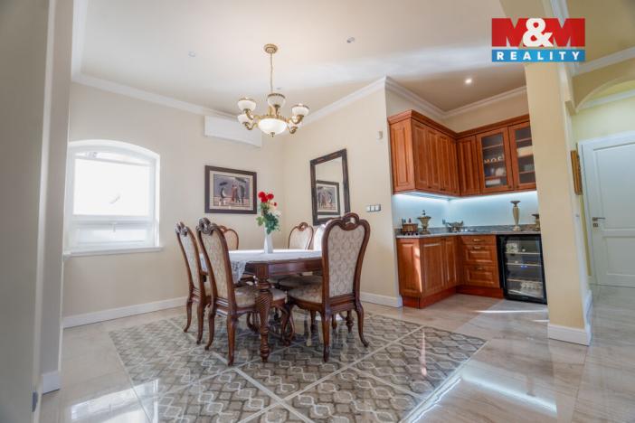 Prodej rodinného domu, Louny, Březinova, 429 m2