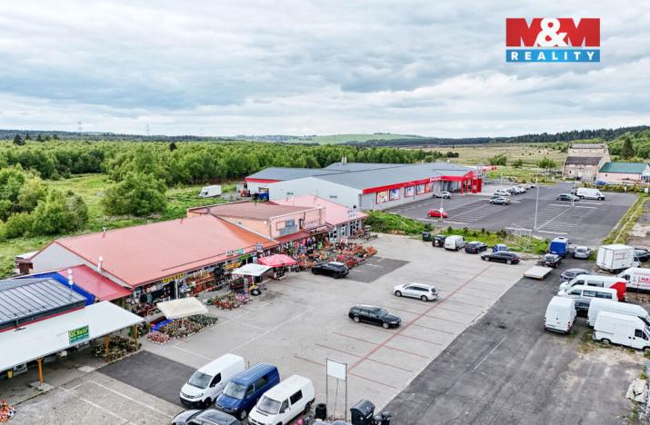 Prodej obchodního prostoru, Hora Svatého Šebestiána, 693 m2