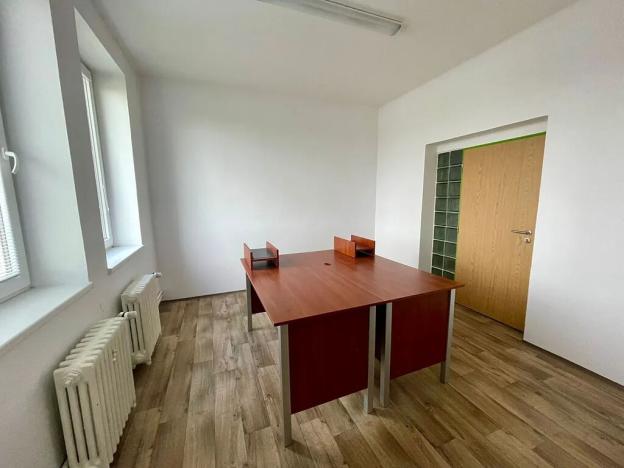 Pronájem kanceláře, Sulejovice, Kaplířova, 76 m2