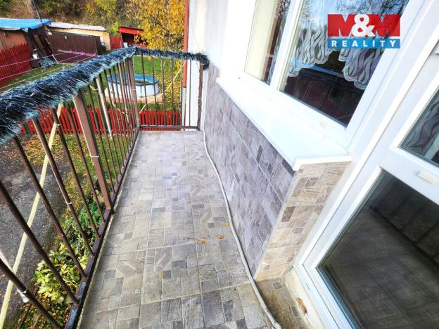 Prodej bytu 3+1, Bitozeves, 70 m2