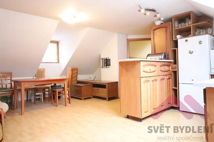 Pronájem bytu 3+kk, Brandýs nad Labem-Stará Boleslav, Masarykovo náměstí, 97 m2