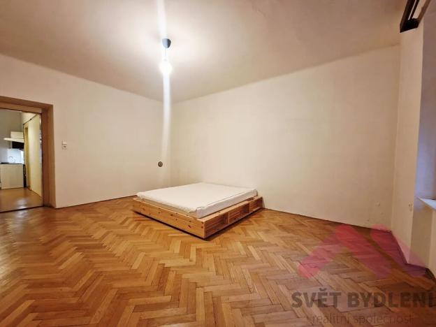 Pronájem bytu 2+1, Praha - Žižkov, Křížkovského, 60 m2