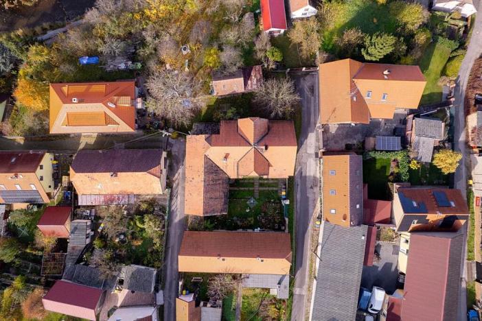 Prodej rodinného domu, Lochovice, 180 m2