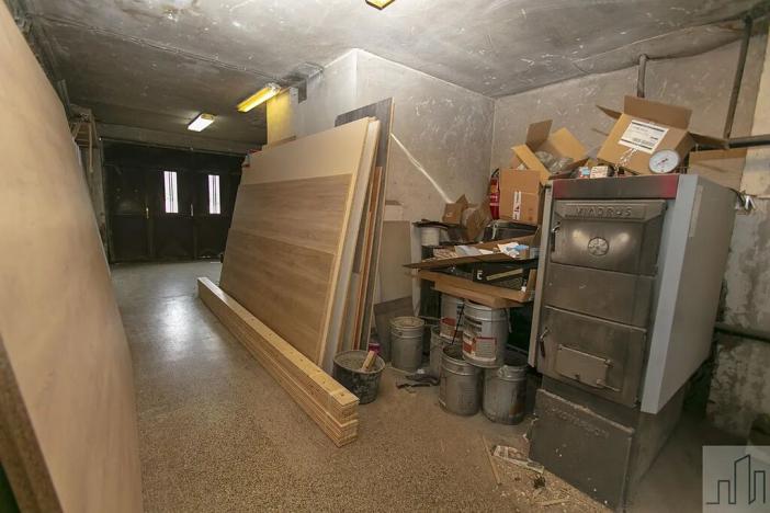 Prodej výrobních prostor, Lahošť, Švermova, 255 m2