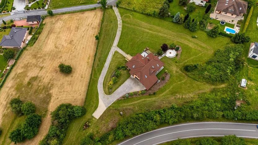 Prodej rodinného domu, Buš, 271 m2