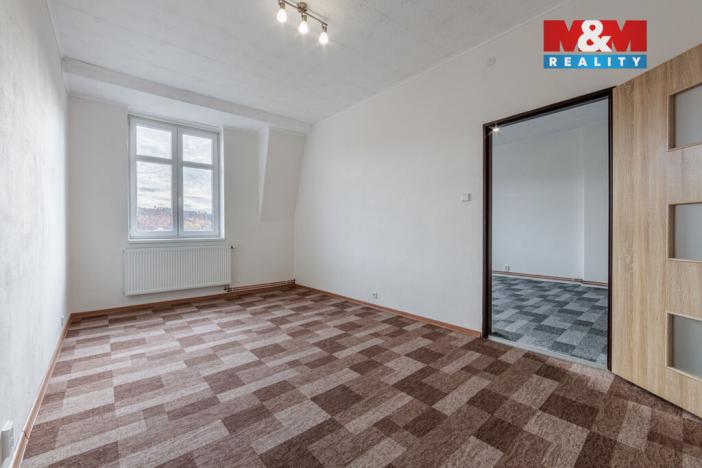 Pronájem bytu 2+1, Karlovy Vary - Rybáře, Lad. Koubka, 60 m2