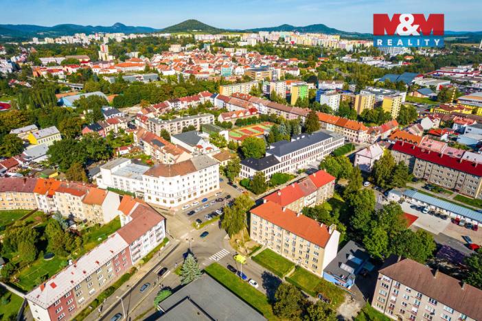 Pronájem obchodního prostoru, Česká Lípa, Kozákova, 207 m2