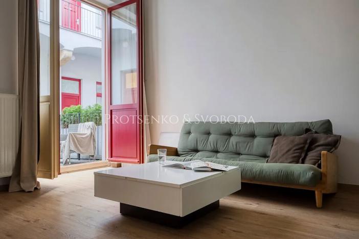 Prodej bytu 2+kk, Praha - Karlín, Prvního pluku, 73 m2