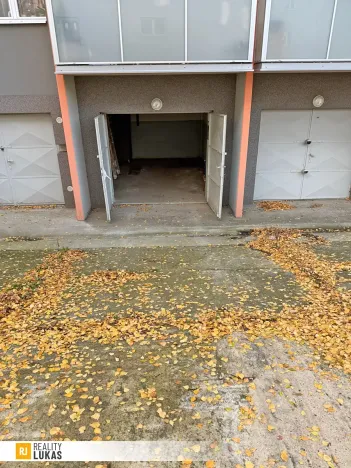 Pronájem garáže, Ostrava, Vítězná, 17 m2