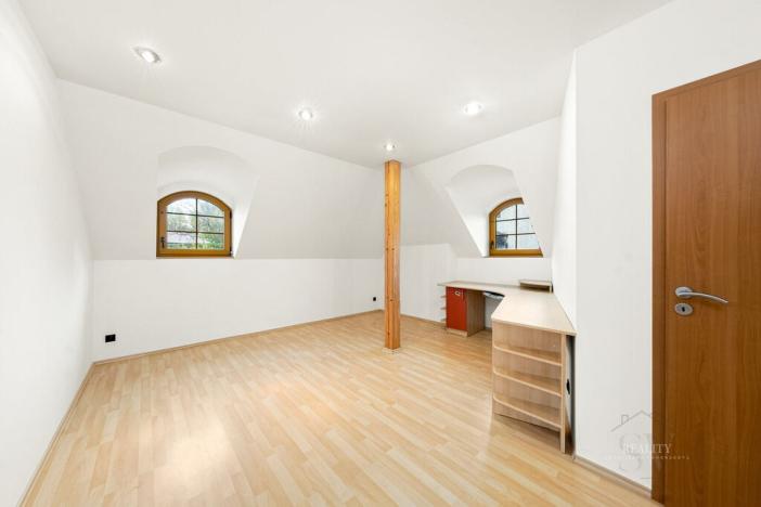 Prodej rodinného domu, Strančice - Všechromy, 295 m2