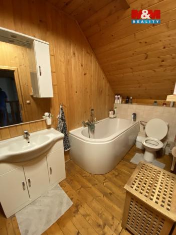 Prodej rodinného domu, Radkovice u Budče, 200 m2