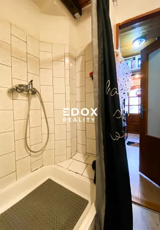 Prodej bytu 1+kk, Králův Dvůr, Plzeňská, 26 m2