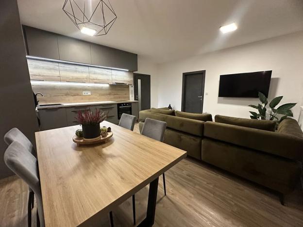 Pronájem bytu 3+kk, Liberec, Polní, 75 m2