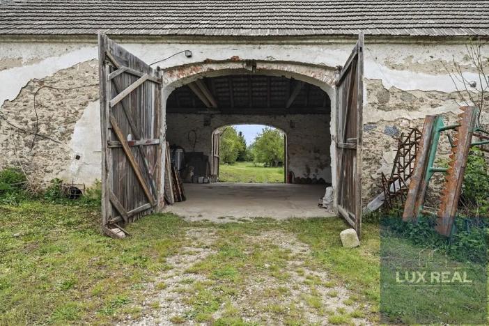 Prodej pozemku pro bydlení, Petrůvky, 11472 m2