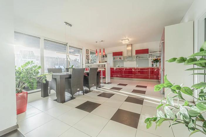 Prodej vícegeneračního domu, Praha - Dolní Počernice, Bakurinova, 395 m2