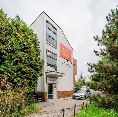 Pronájem skladu, Praha - Kobylisy, Horňátecká, 1 m2