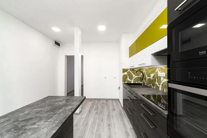 Prodej bytu 3+1, Ostrava, náměstí Antonie Bejdové, 73 m2