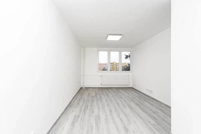 Prodej bytu 3+1, Ostrava, náměstí Antonie Bejdové, 73 m2