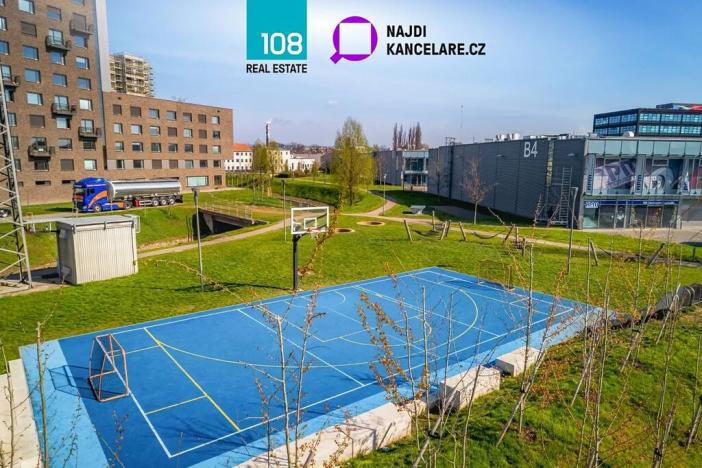 Pronájem kanceláře, Brno, Škrobárenská, 1233 m2