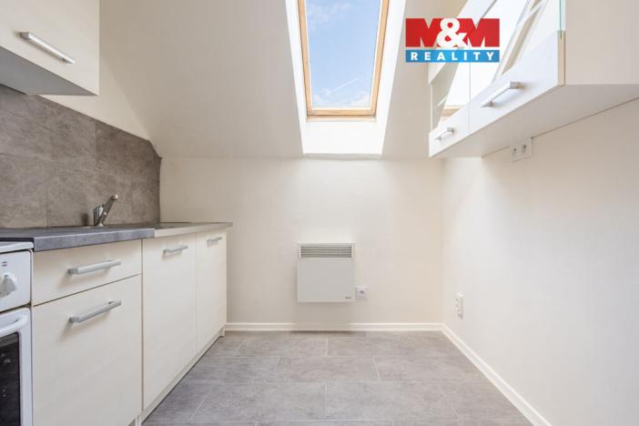 Pronájem bytu 1+1, Brniště - Luhov, 34 m2