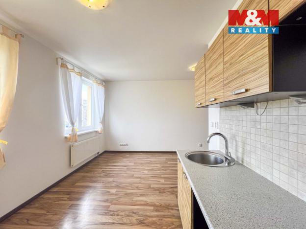 Pronájem bytu 1+kk, Klecany, V Honech, 29 m2