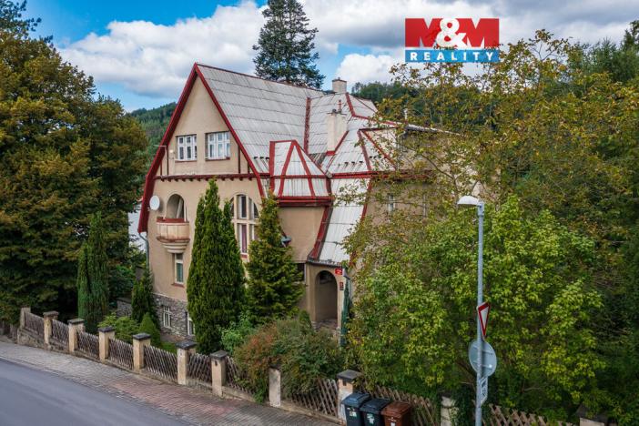 Prodej bytu 4+1, Děčín - Děčín II-Nové Město, Tylova, 144 m2